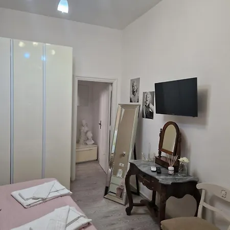 Cecco Гостевой дом 3*