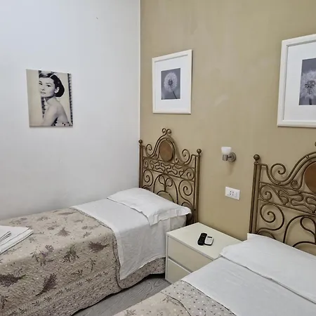 Cecco Guest house *