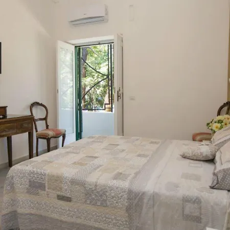 Cecco Guest house